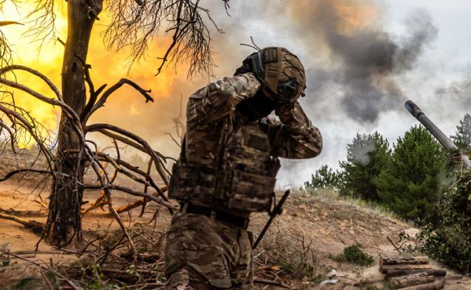 «Психическая атака» под Гришино: Сырский бросил на прорыв американскую «броню». Колонну разгромили, в Киеве скандал