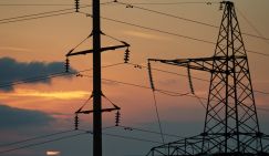 Разноликий Крым: Ялта обсуждает планы на сезон, в Бахчисарае «вырубают» свет, над Черным морем кружат БПЛА