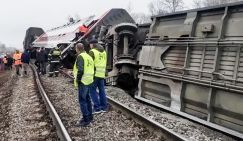 7 вагонов поезда Москва-Челябинск сошли с рельсов. Неисправность или теракт?