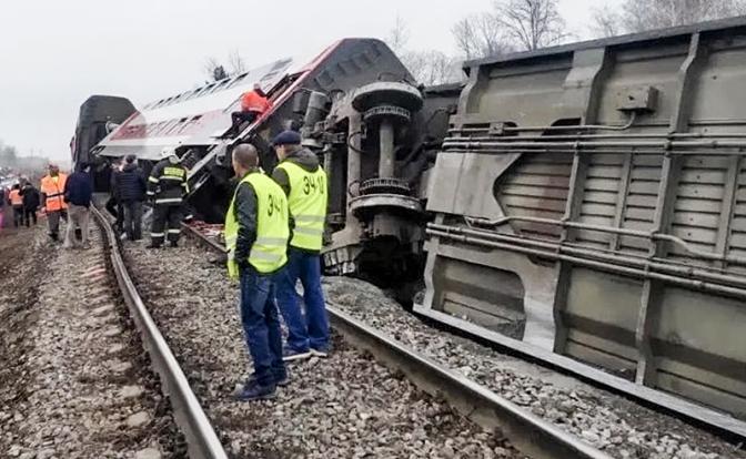 24 пострадавших, четверо из них — дети: свежие данные о ЧП с поездом Москва – Челябинск