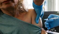 Три укола защитят от рака: при Институте им. Гамалеи уже строится завод по производству онковакцин