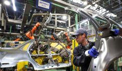 У «Лады» нелады с покупателями, АвтоВАЗ останавливает производство