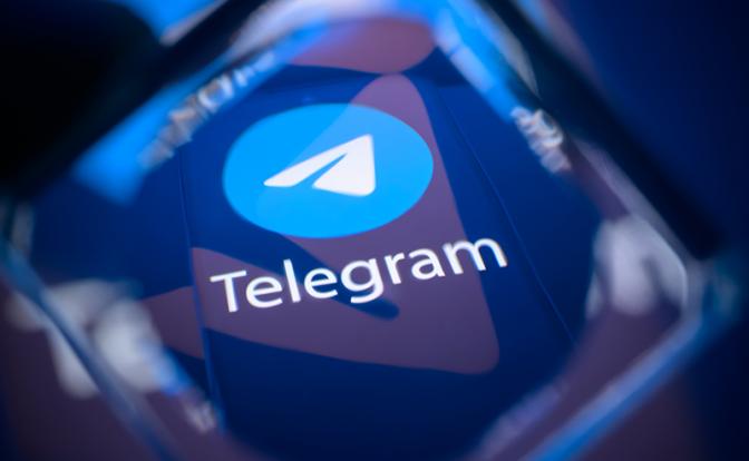 Без права на выход: почему российский бизнес не готов променять Telegram на другие площадки