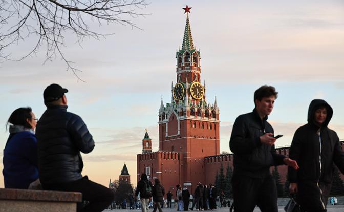 Россияне голосовали за демократию, которой в "святые 90-е" не было