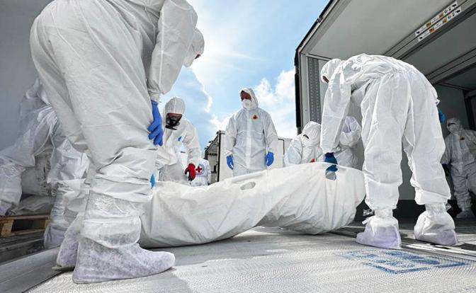 Обмен погибшими: Россия, начиная с 2025 года, вернула Украине 12 000 павших солдат ВСУ. Киев нам - 200