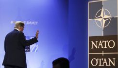 Драго Боснич: Козлом отпущения за провал США в Иране станет "предавшее союзника" НАТО