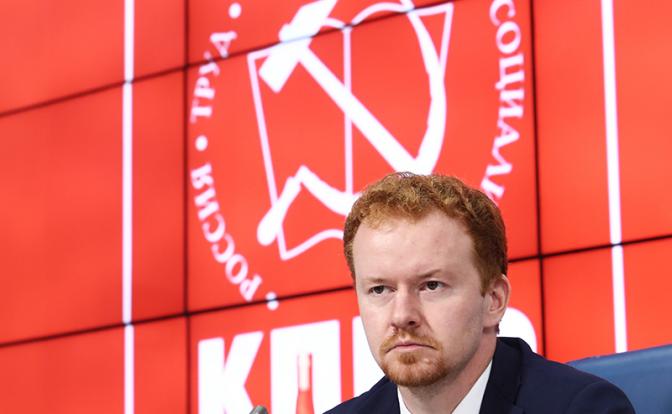 На фото: депутат Госдумы Денис Парфенов