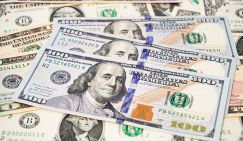 Профессор Катасонов: Миллиарды долларов продолжают уходить из страны окольными путями