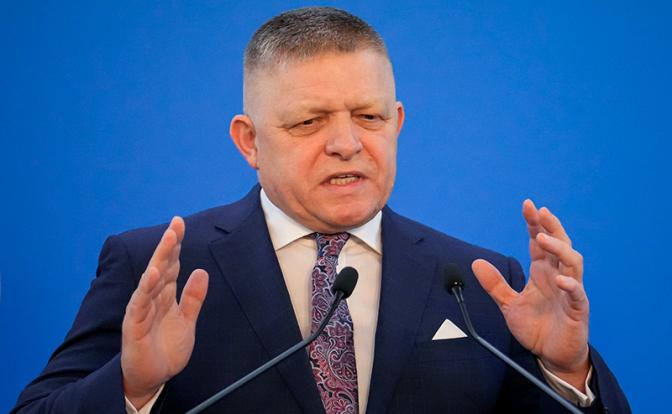 На фото: премьер-министр Словакии Роберт Фицо