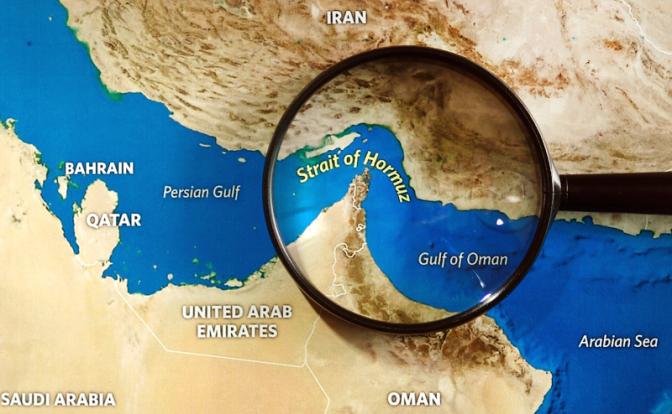 Морской десант в пустыне: Украина направит в Ормузский пролив корабли, которых у нее нет