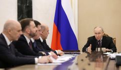 Почему допущено такое отставание? Путину надоел «изюм из булки», которым его потчуют министры
