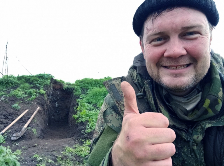 На фото: боец Головин.
