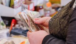 Состоятельная Россия жиреет, закредитованная - нищает. Росстат проиндексировал неравенство