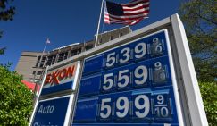 Розмари Келаник: Трамп нагло лжёт — от нефтяного кризиса США пострадают сильнее, чем Китай, Россия и ЕС
