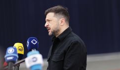 Зеленский пригрозил фактически сорвать празднование Дня Победы в России