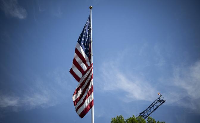 США атаковали судно в Тихом океане