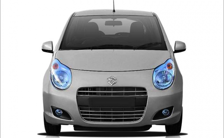 На фото: Suzuki Alto 2013 года.