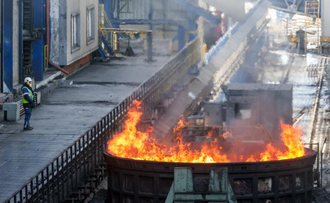 Самый глубокий кризис за 17 лет: «Везунчики-металлурги» долго купались в сверхприбылях, но всему хорошему приходит конец
