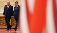 Ларри Джонсон: Трамп – не Путин, чтобы лидер Китая встречал его у трапа