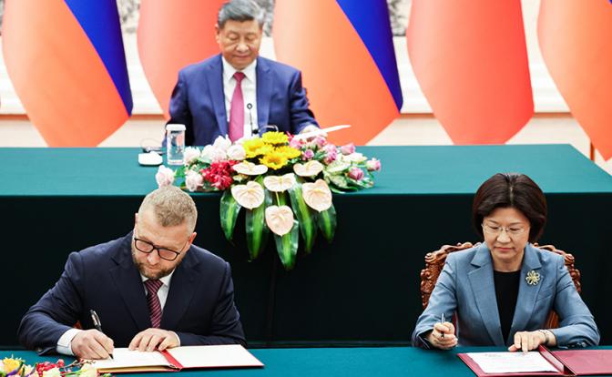 Политолог объяснила, что дают Китаю новые подписанные с Россией энергосоглашения