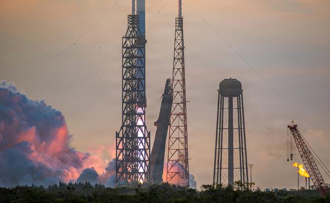 Взрыв на старте «лунного» корабля Blue Origin – путь к прогрессу. Но Россия пока идет другим путем