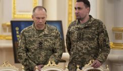 Киевская рокировка: Блументаль из США убирает Сырского и бросает в бой Буданова   
