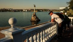 «Господи, спаси Севастополь!»: Жители города комментируют посты губернатора, не скрывая эмоций