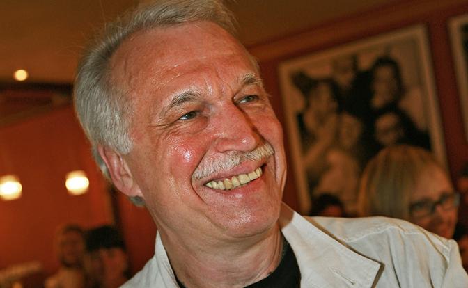 На фото: художник-постановщик Игорь Макаров