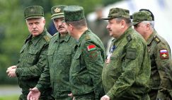 Эндрю Корыбко: Лукашенко ждет горячая неделя. Путина тоже. Пришло время трудных решений