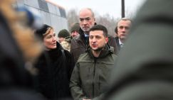 "Русские должны понять, что ситуация тупиковая": Французский посол в Польше размечтался о Майдане в России