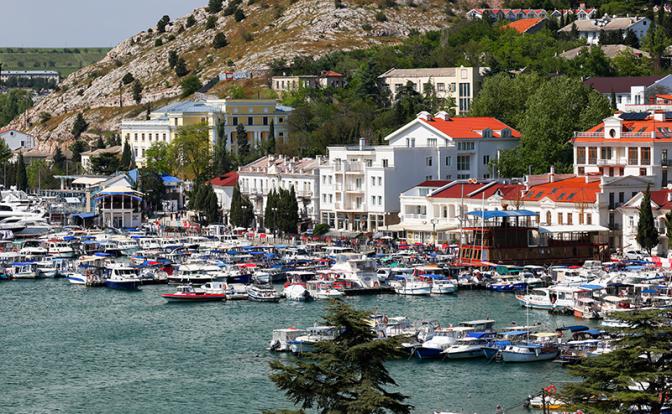 В Крыму и Севастополе ввели режим ЧС