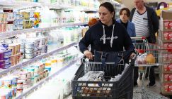 Отравленные города: где в России самые опасные продукты