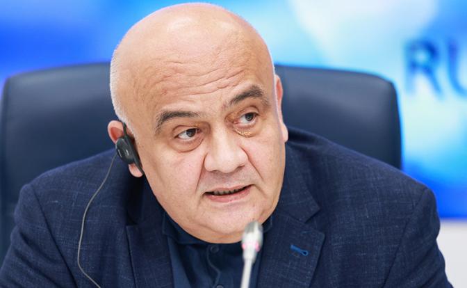 На фото: экс-депутат Верховной рады, эксперт движения "Другая Украина" Спиридон Килинкаров