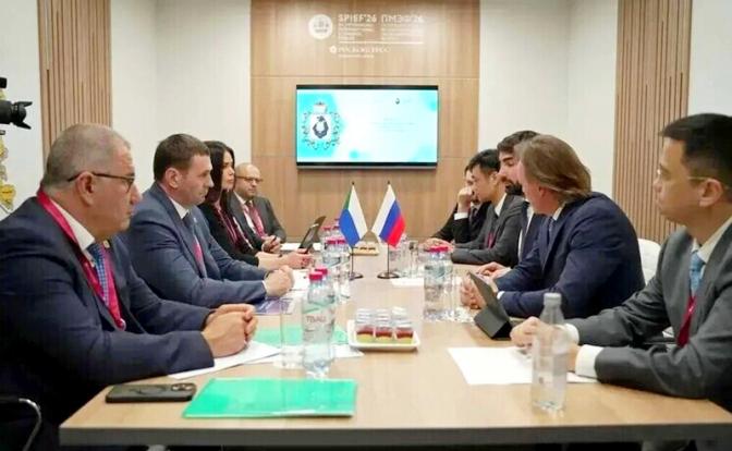 Власти Хабаровского края договорились о сотрудничестве с одним из крупнейших российских производителей автомобилей. Переговоры прошли на Петербургском международном экономическом форуме.
