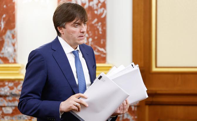 На фото: министр просвещения РФ Сергей Кравцов