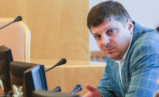 На фото: депутат Тюменской областной Думы от КПРФ Иван Левченко
