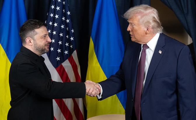 Зеленский завершил переговоры с Трампом
