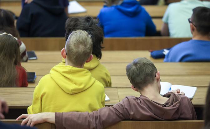 Утечка мозгов резко помолодела: что пошло не так в нашей системе высшего образования