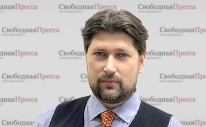 На фото: руководитель Центра политэкономических исследований, директор Института нового общества Василий Колташов