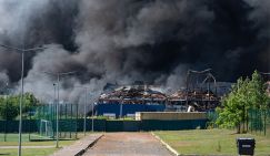 «Это катастрофа! Он же трубил о наших победах!»: «Герани» нанесли удар по мосту через Днепр в Киеве, горит ТЭЦ-6, атаки не прекращаются