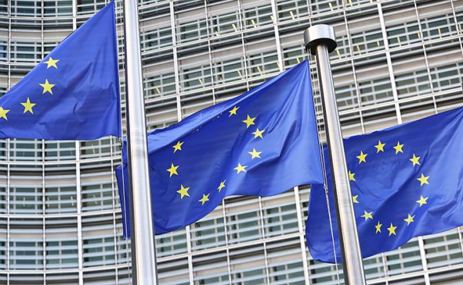 МИД: Европа стреляет себе в ногу, ограничивая турпоток из России