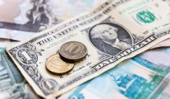 Минфин резко снижает покупки валюты и золота: что ждет курс доллара в сентябре?