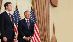«А что у вас, ребята, в рюкзаках?»: С чем Уиткофф и Кушнер летят в Москву и Киев
