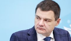 Сор из правительственной избы: Чиновник кабмина обвинил подотчетные ведомства в неповоротливости