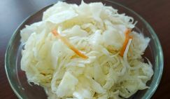 Диетолог назвала три недорогих продукта, отдаляющих старость