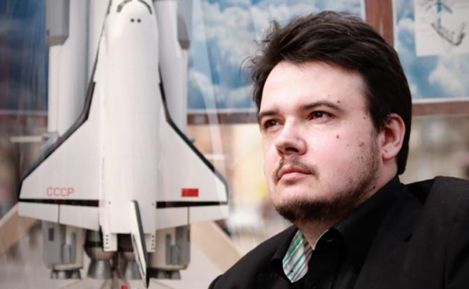 На фото: педагог, руководитель «Союза энтузиастов освоения космического пространства «Советский космос» Максим Цуканов.