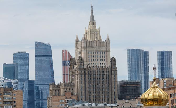 В МИД РФ оценили планы США и Канады затянуть украинский конфликт