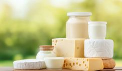 Названы продукты, которые спасут кости после 40