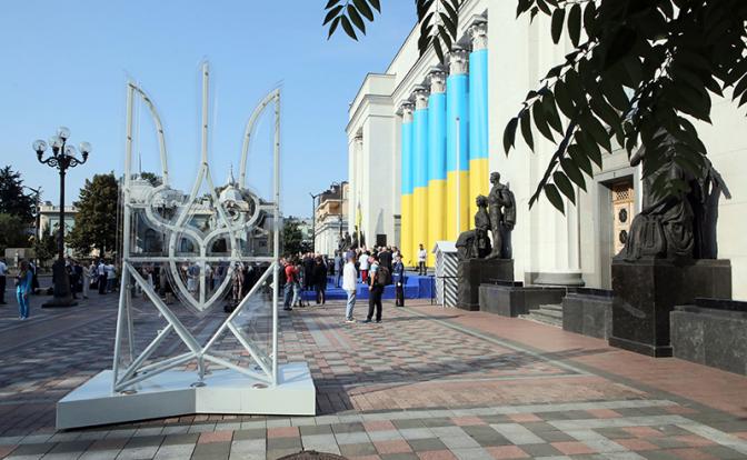 Кому решать, кто Зеленского заменит? Лукашенко сказал – кому