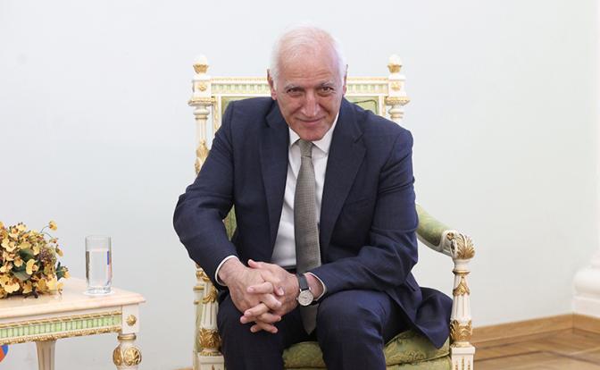 На фото: президент Армении Ваагн Хачатурян